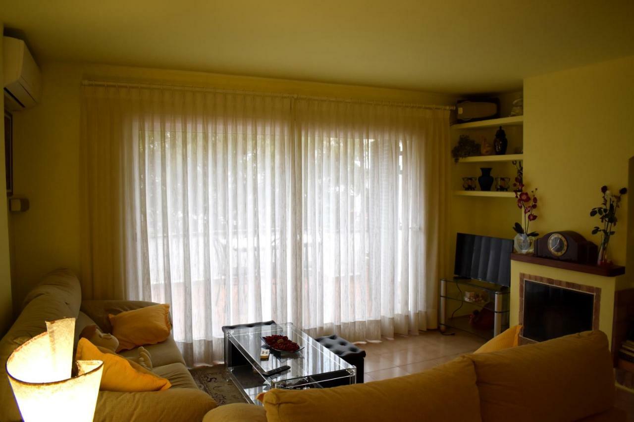 Magnolia, Habitacion Matrimonial Con Bano Uso Privado, En Casa Compartida Daire Palafrugell Dış mekan fotoğraf