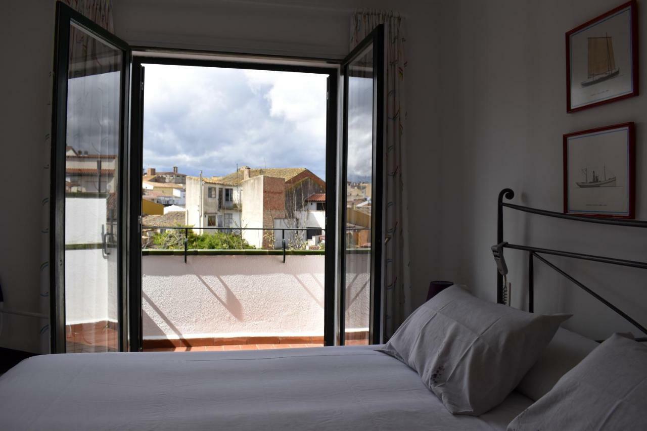 Magnolia, Habitacion Matrimonial Con Bano Uso Privado, En Casa Compartida Daire Palafrugell Dış mekan fotoğraf
