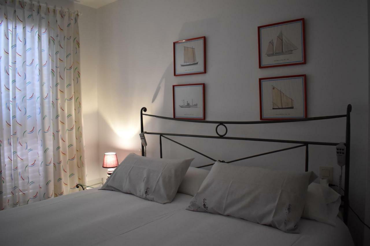 Magnolia, Habitacion Matrimonial Con Bano Uso Privado, En Casa Compartida Daire Palafrugell Dış mekan fotoğraf